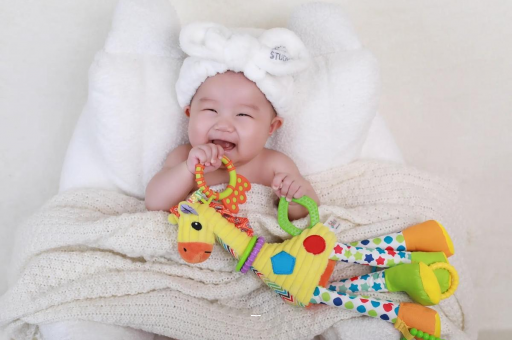 京山宝宝最晚多久会走路